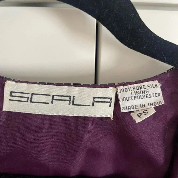 Scala Maroon Black Beaded Silk Evening Jacket - Picture 6 of 8